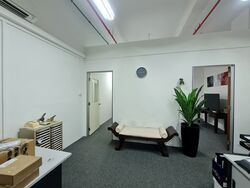 Oxley Bizhub (D14), Shop House #453529501